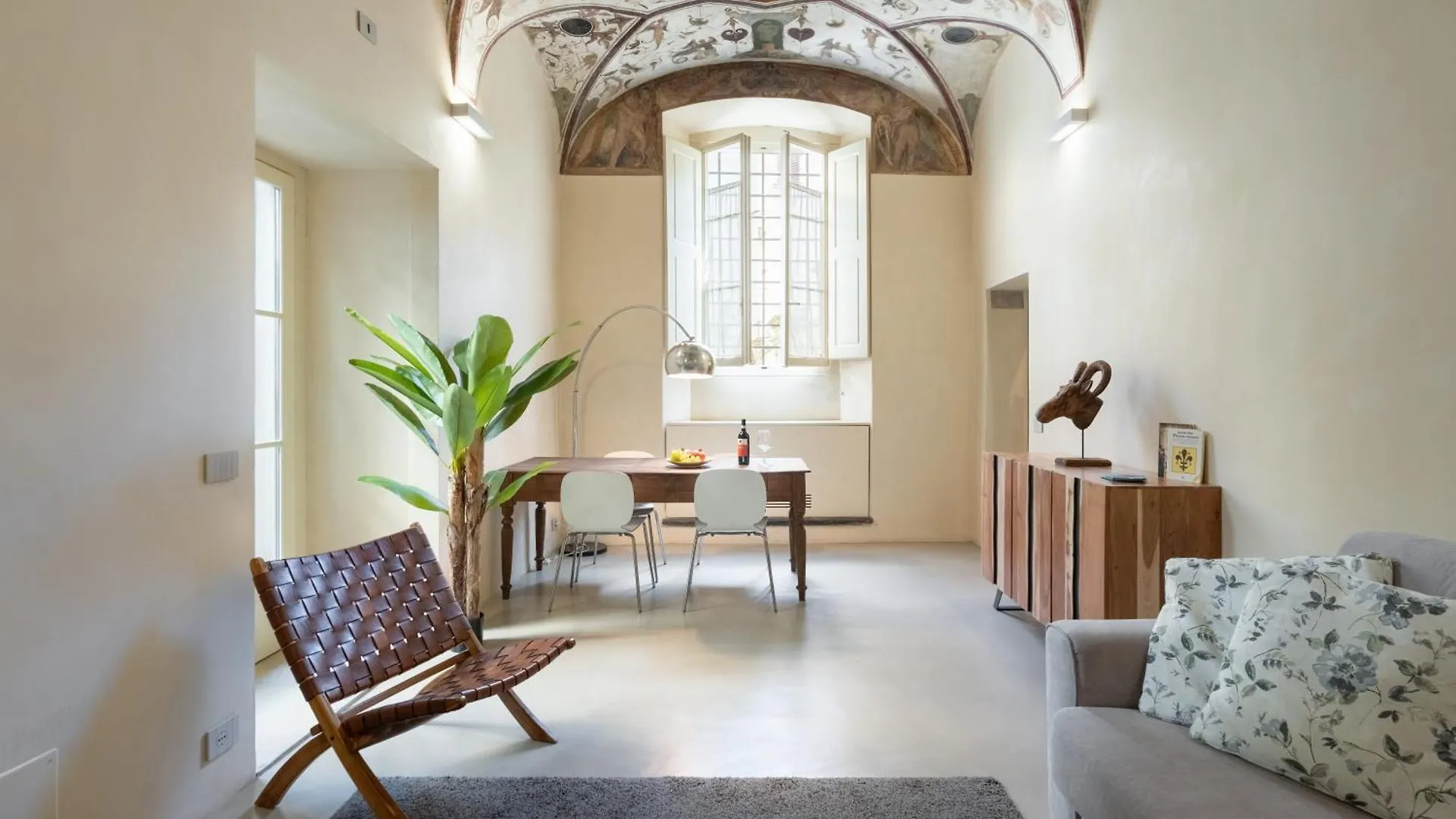 Keys Of Italy - Benci 20 Fresco - Frescoes One Bedroom Santa Croce فلورنس شقة
