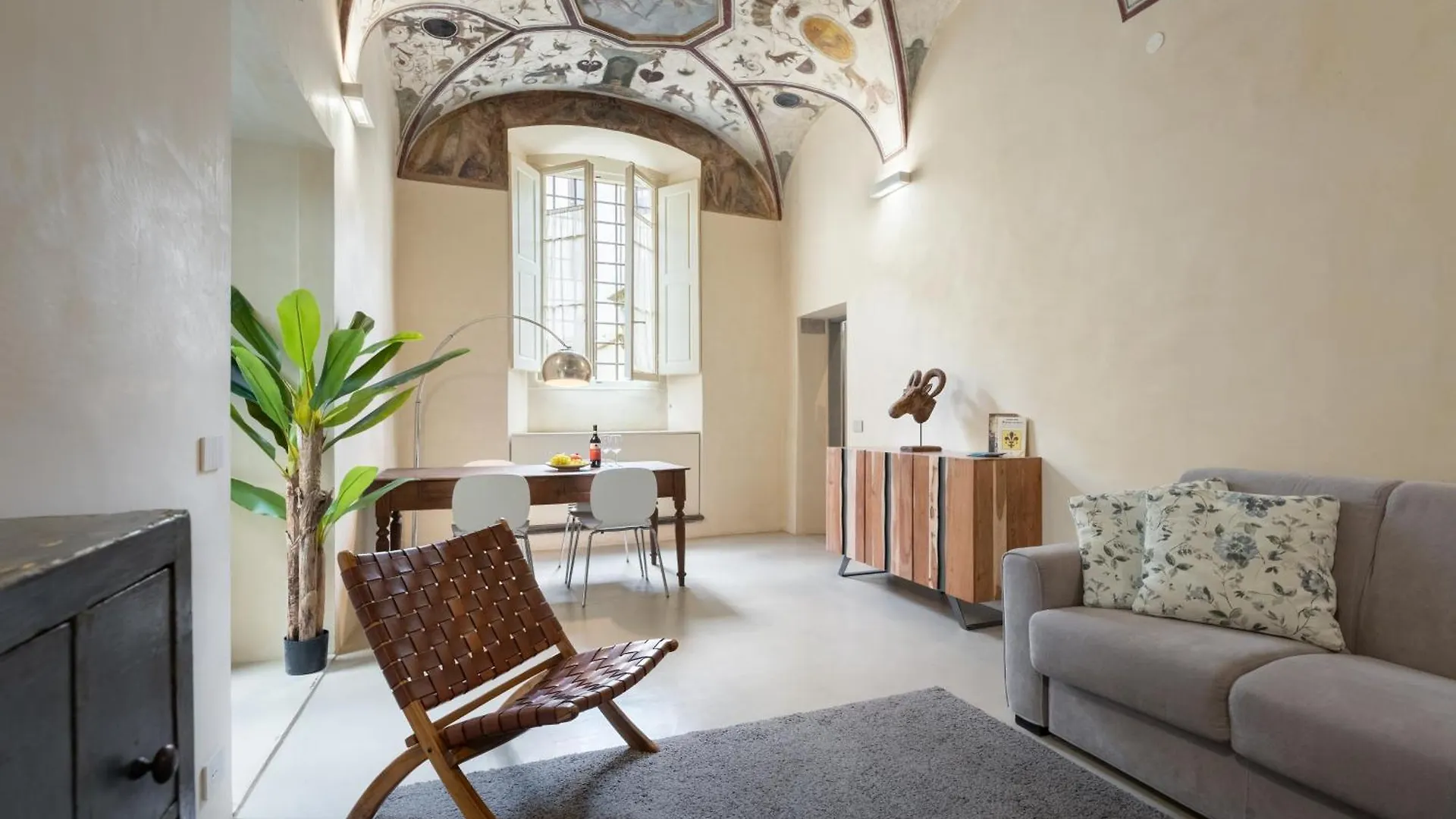 Appartamento Keys Of Italy - Benci 20 Fresco - Frescoes One Bedroom Santa Croce Firenze Italia
