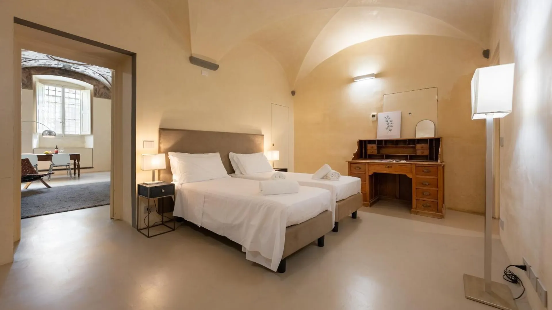 Keys Of Italy - Benci 20 Fresco - Frescoes One Bedroom Santa Croce Florence 0*,  Italy